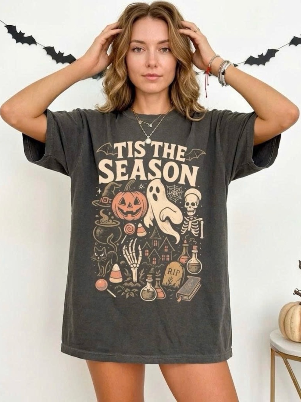 Tis The Season Halloween T-Shirt | Retro Spooky Season Ghost Graphic Tee